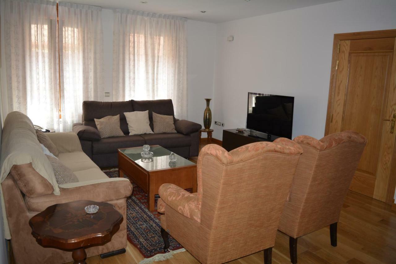 Apartamentos Alameda Coca Exteriör bild